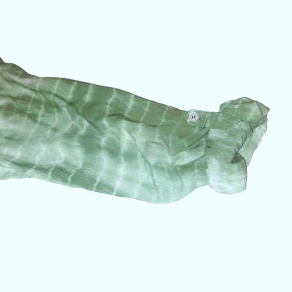 CATO Est. 1946 Women Large Green & White Tie Dye Button Up Roll Tab Blouse Top - Picture 6 of 7